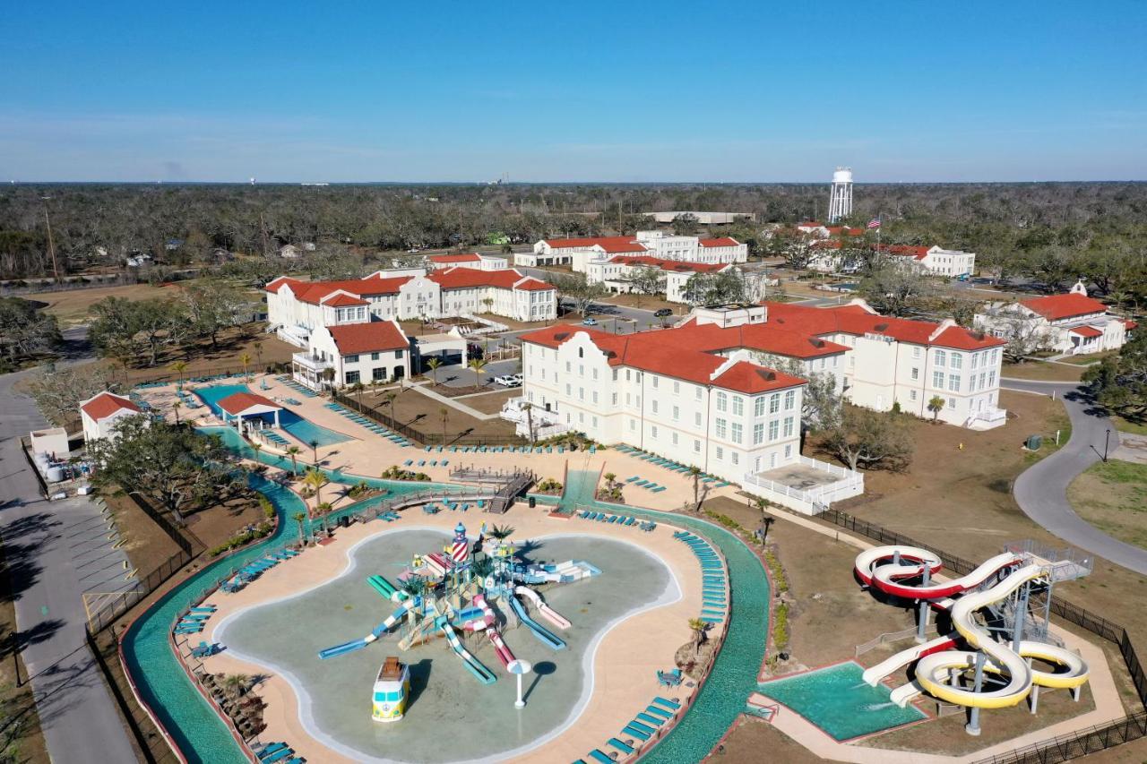 Centennial Plaza Resort Gulfport Extérieur photo